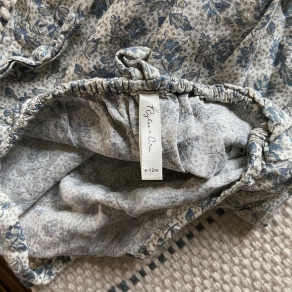 Rylee + Cru - Picture 2 of 2